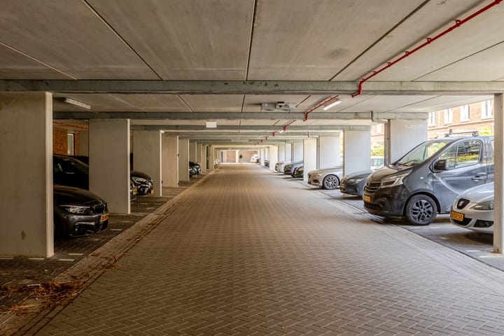 Foto 36 van Brouwhuisstraat 18-B