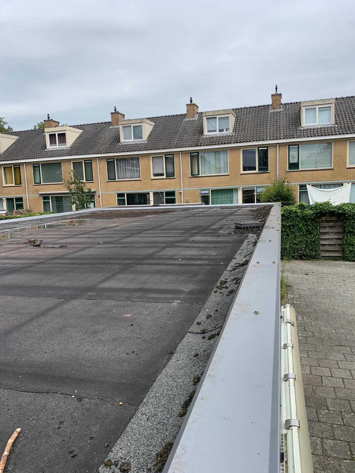 Foto 10 van Planetenlaan ong. 4 GARAGES