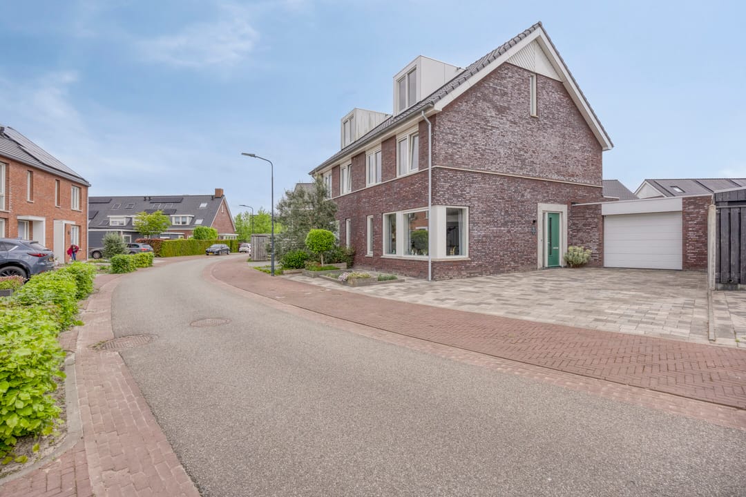 Foto 26 van Acht Gemeten 17