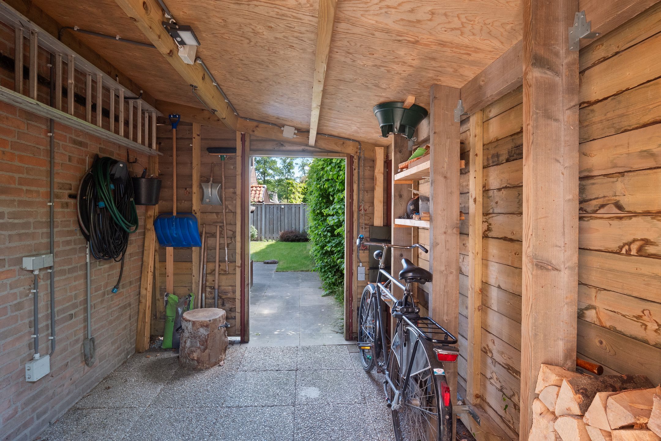 Foto 48 van Van Doernestraat 14