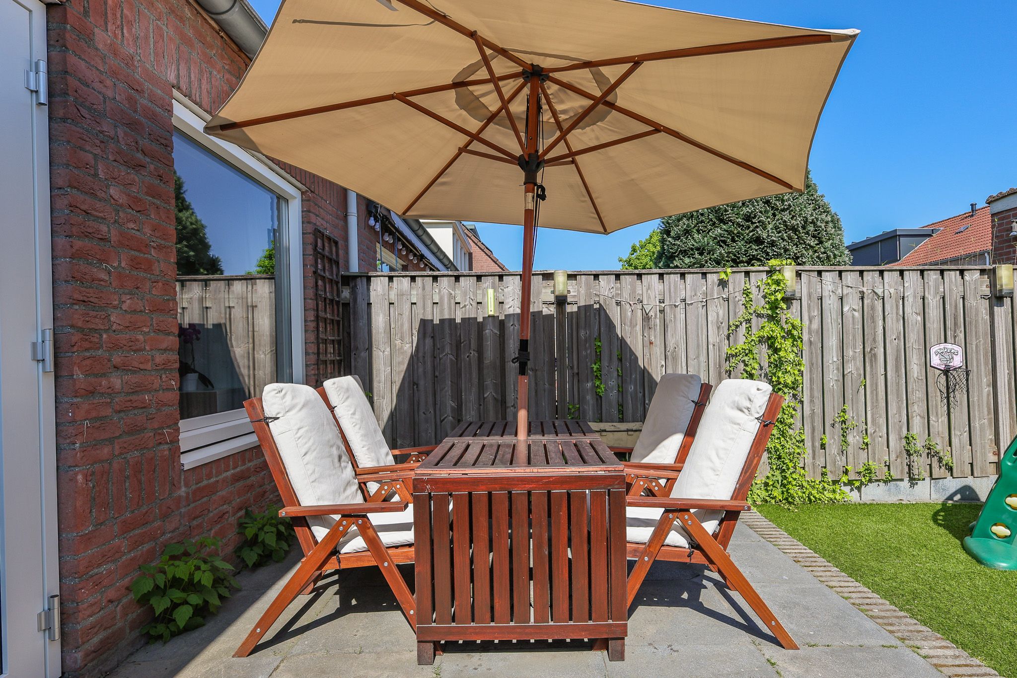 Foto 42 van Engelsbergenstraat 39