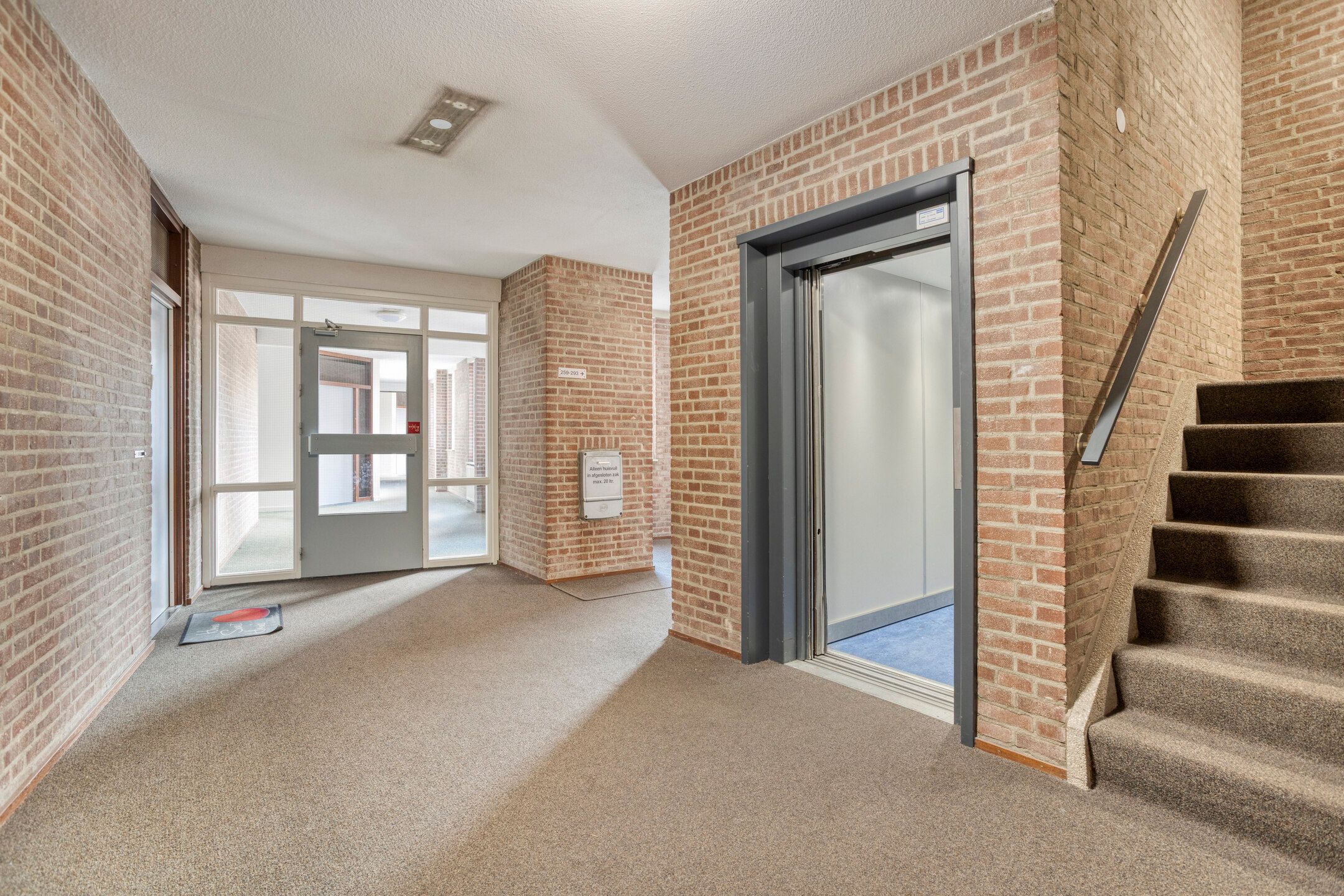 Photo 12 of Kloosterwandstraat 277