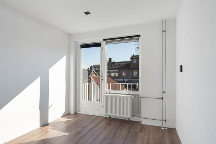 Foto 21 van Schultestraat 10