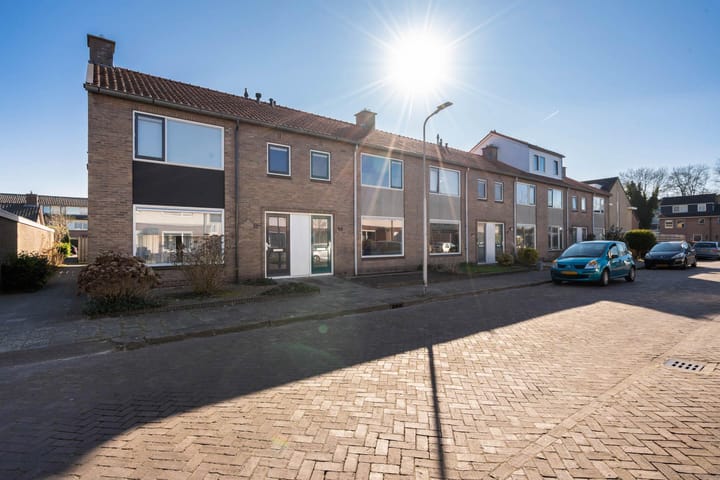 Foto 28 van Schultestraat 10