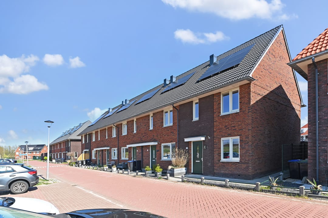 Photo 2 of Corry Brokkenstraat 30