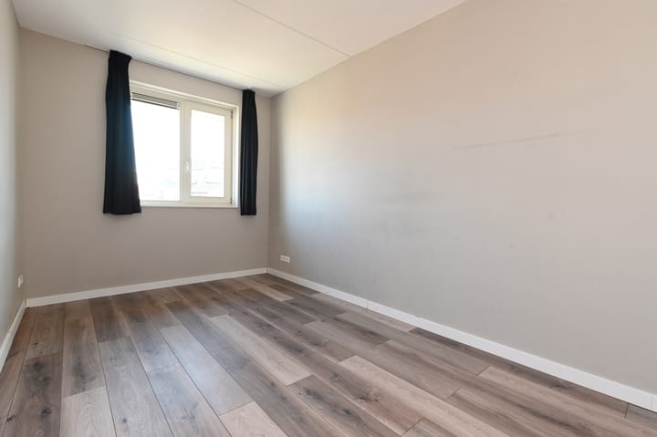 Foto 18 van Corry Brokkenstraat 30