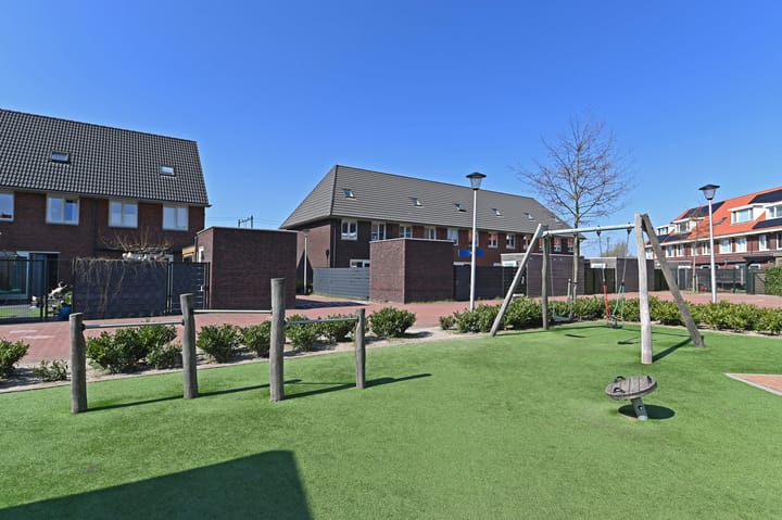 Foto 25 van Corry Brokkenstraat 30