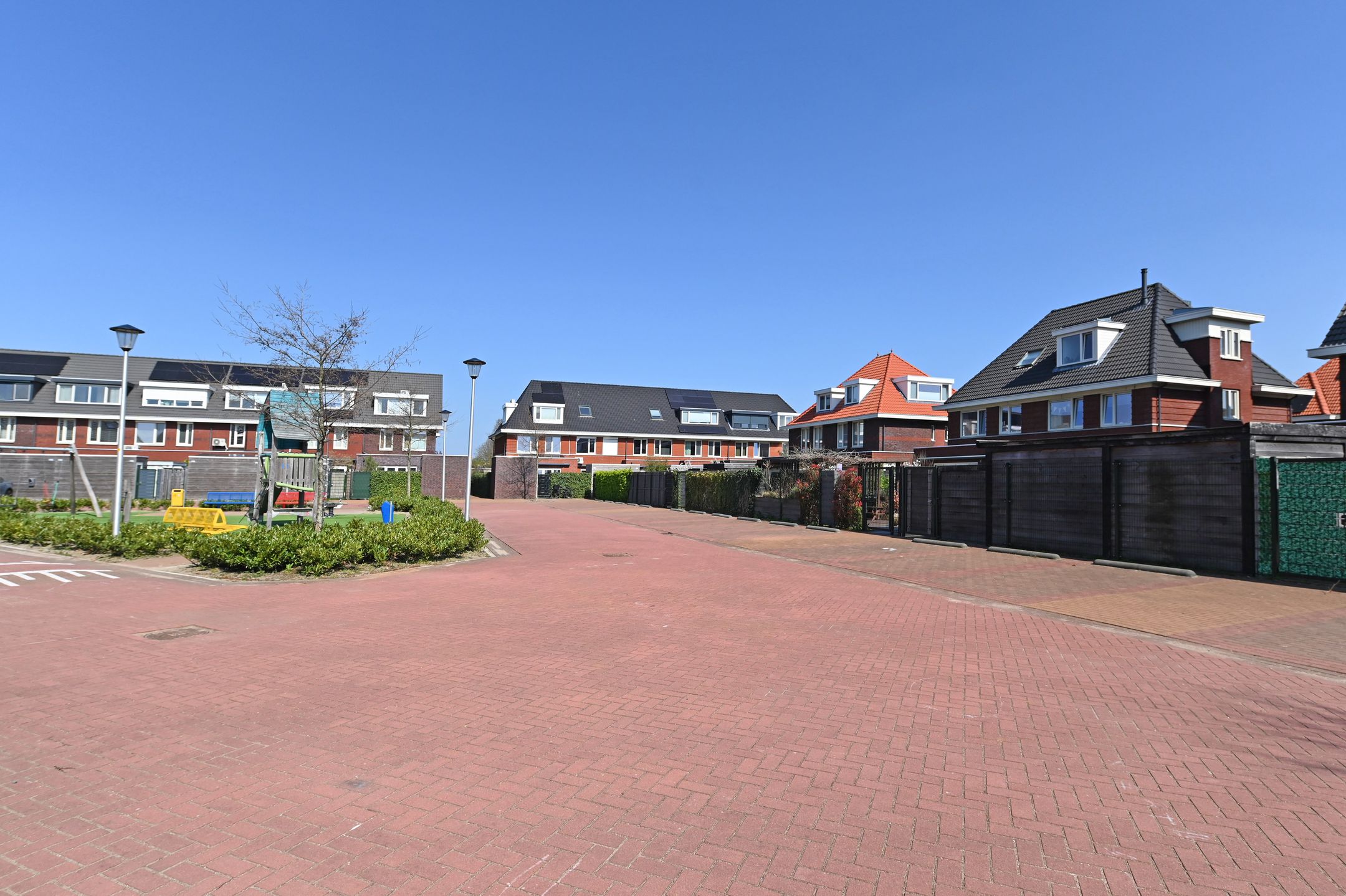 Photo 27 of Corry Brokkenstraat 30