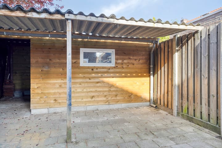 Photo 26 of Moerdijkstraat 2