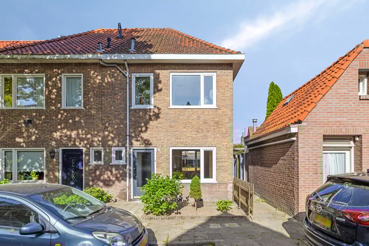 Photo 29 of Moerdijkstraat 2