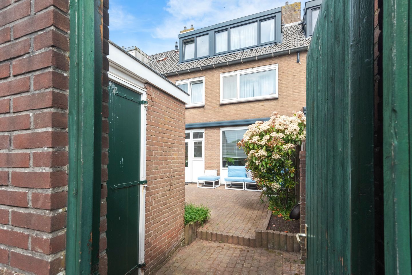 Photo 10 of Flemingstraat 368