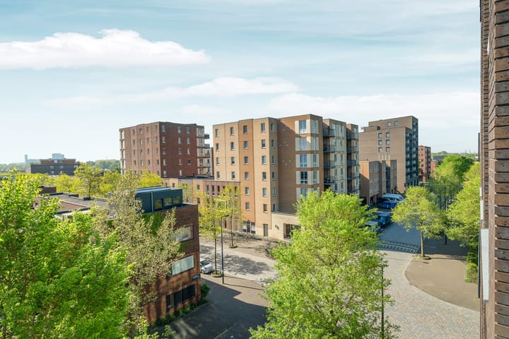 Foto 14 van Fritz Dietrich Kahlenbergstraat 109