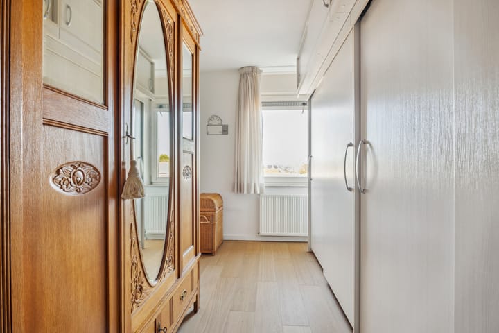 Foto 19 van Piet Petersstraat 10