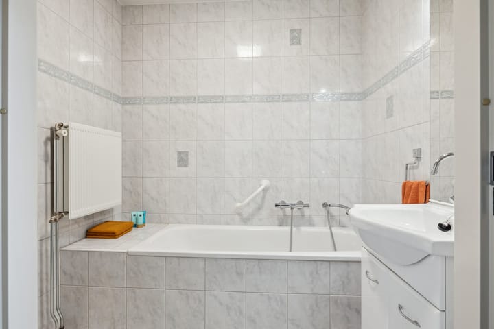 Foto 21 van Piet Petersstraat 10