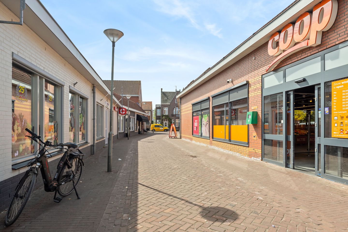 Foto 29 van Piet Petersstraat 10