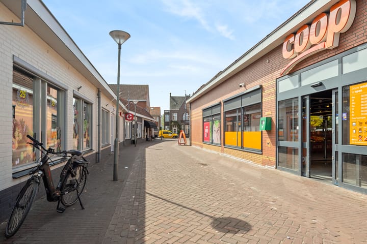 Foto 29 van Piet Petersstraat 10