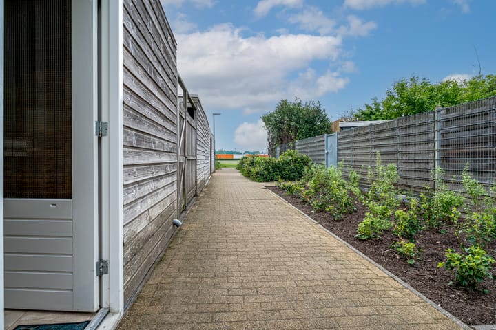 Photo 43 of Bingerdenallee 192