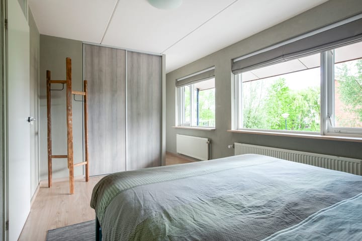 Foto 16 van Apenijnenstraat 2