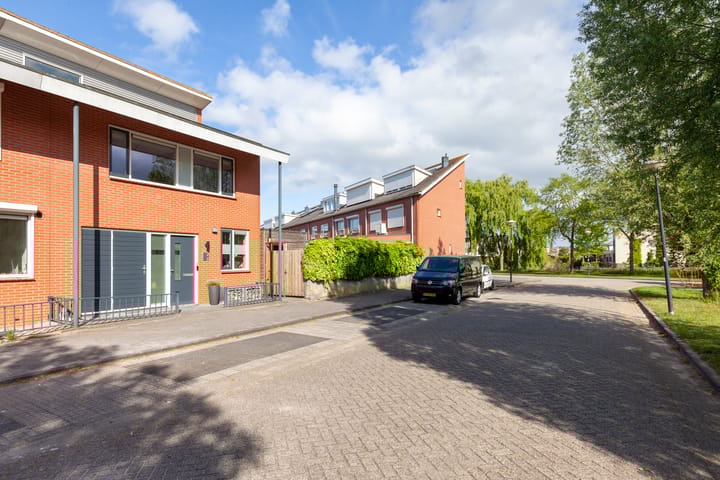 Foto 39 van Apenijnenstraat 2