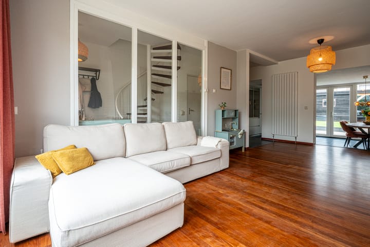 Foto 17 van Roerdompweg 18