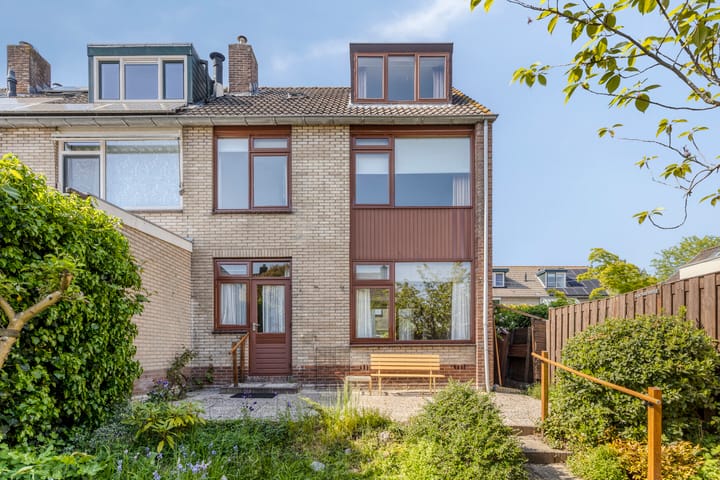 Foto 26 van Curielaan 1