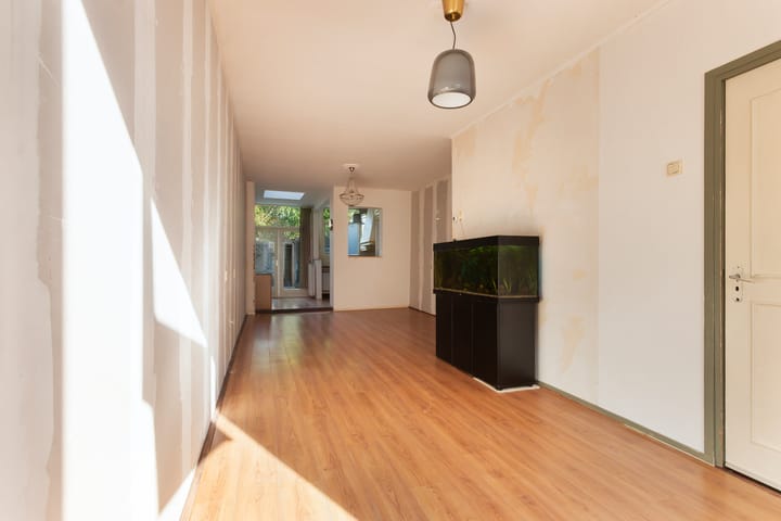 Foto 5 van Spuiweg 132