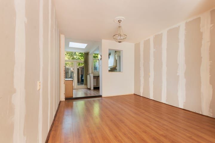 Foto 7 van Spuiweg 132