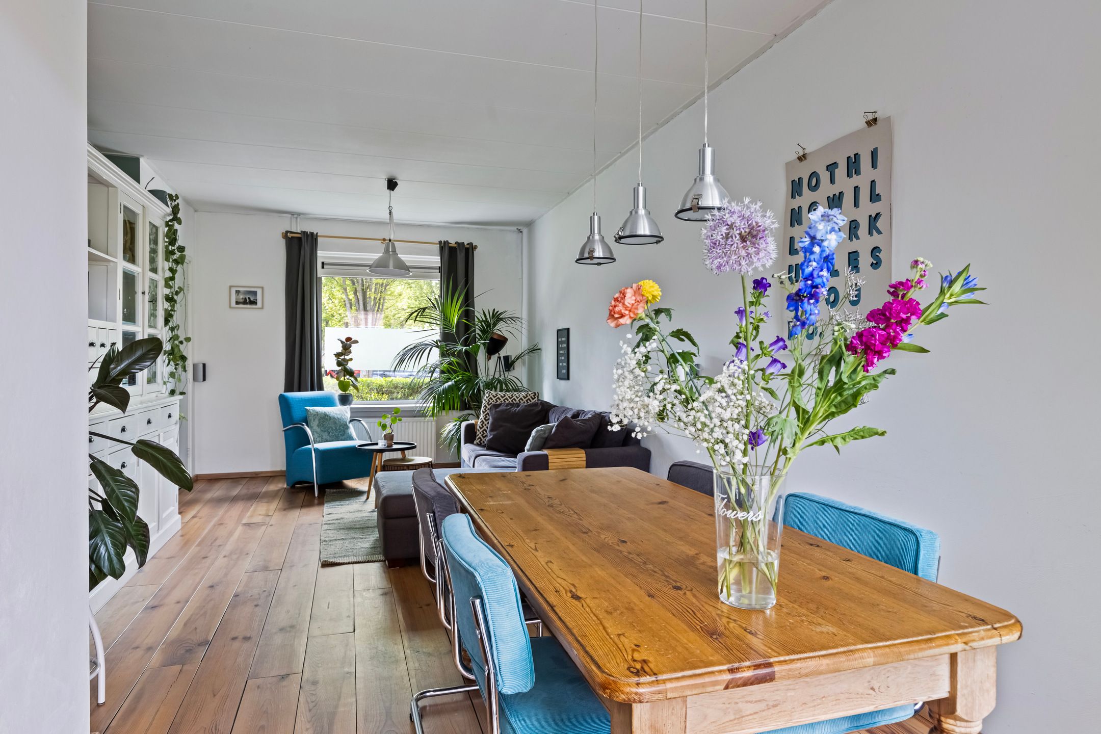 Foto 15 van Van Loëstraat 11