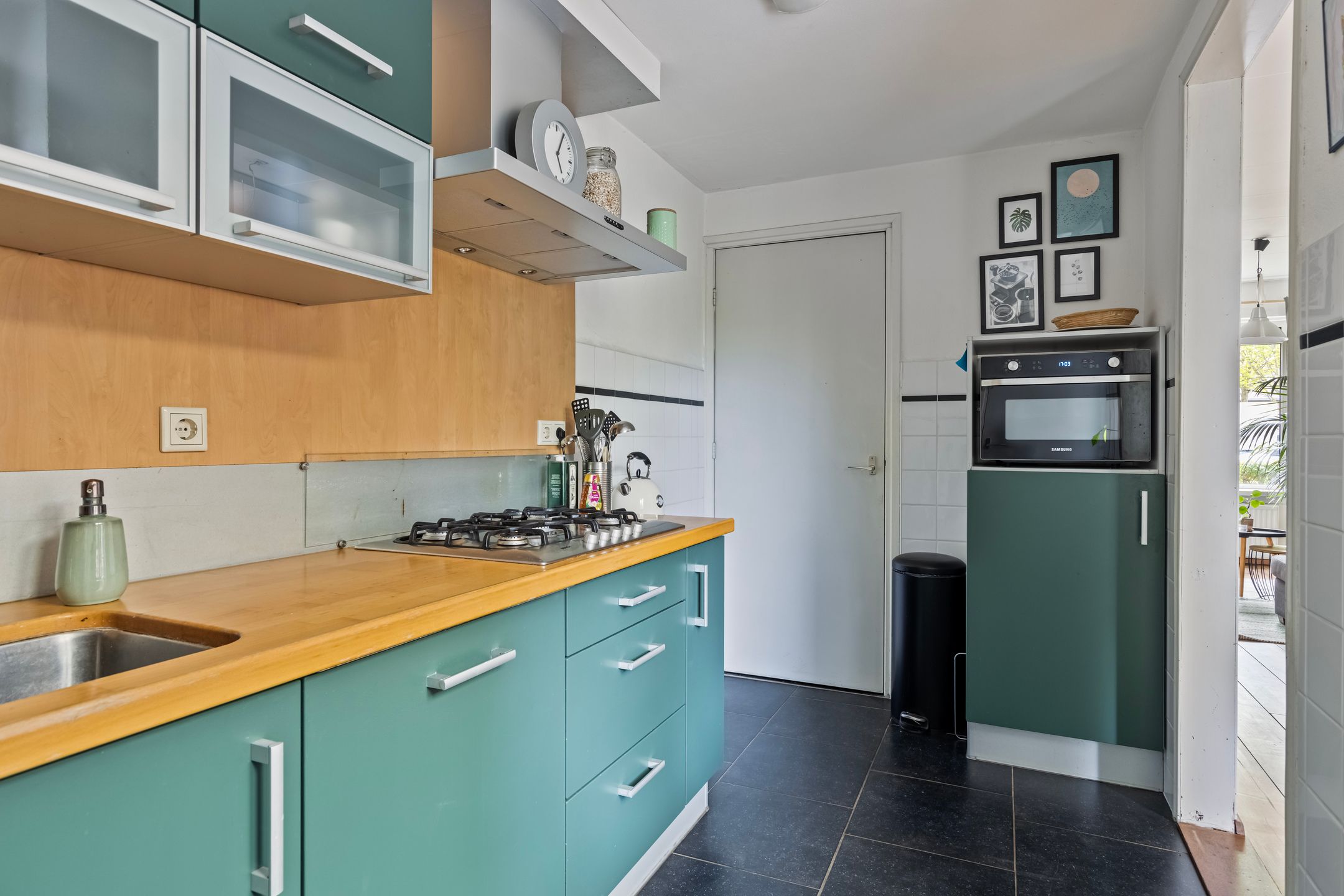 Foto 18 van Van Loëstraat 11