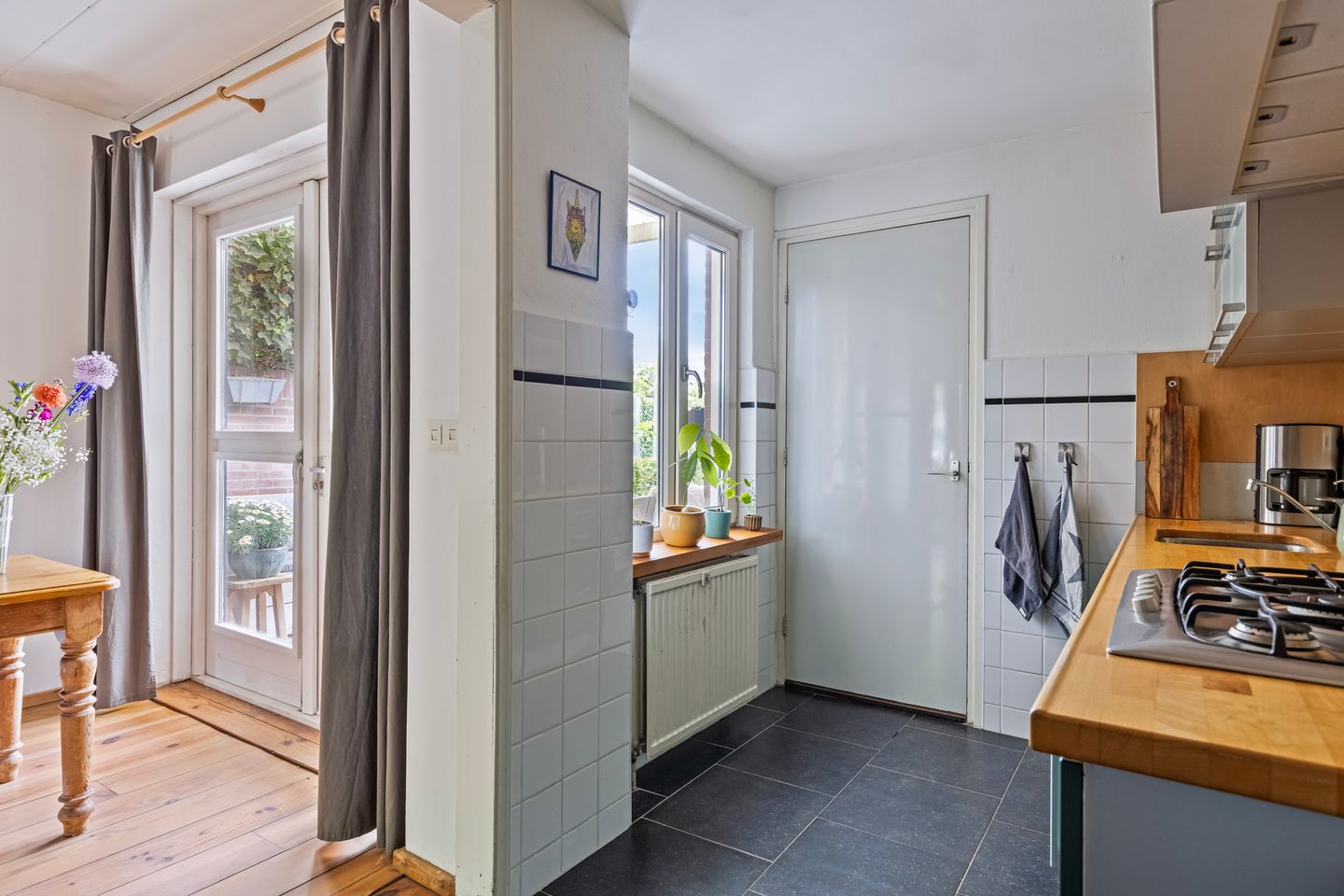 Foto 19 van Van Loëstraat 11