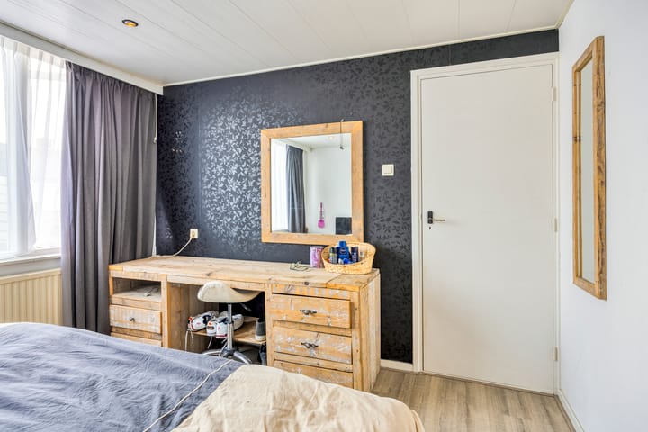 Foto 16 van Doctor Poelsstraat 14