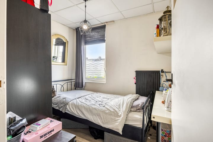 Foto 19 van Doctor Poelsstraat 14