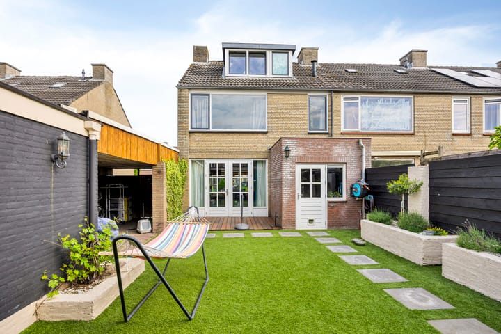 Foto 27 van Doctor Poelsstraat 14