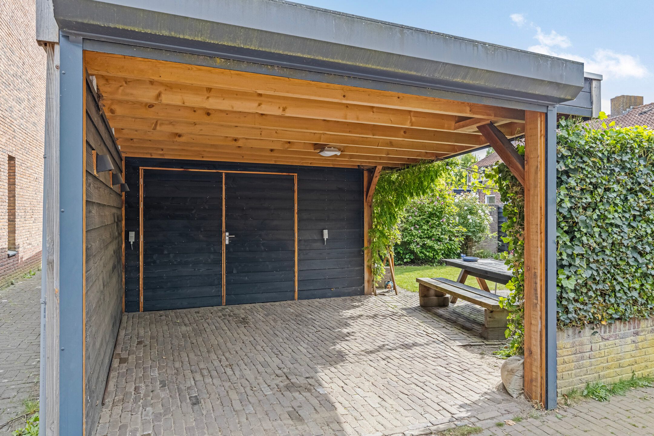 Foto 33 van Van Loëstraat 11