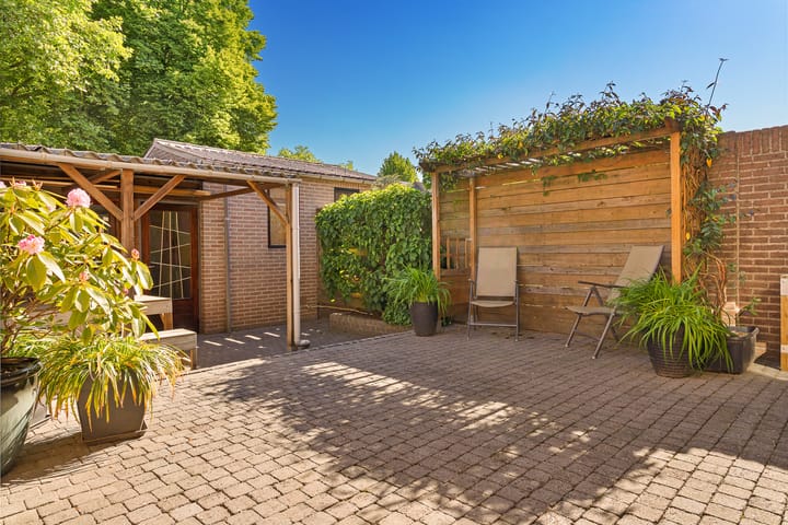 Foto 33 van Brechtstraat 61