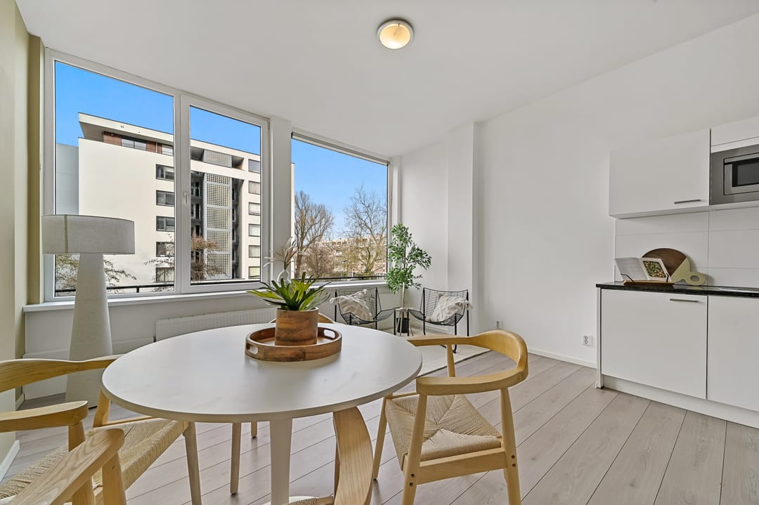 Foto 2 van Leyweg 525-Q