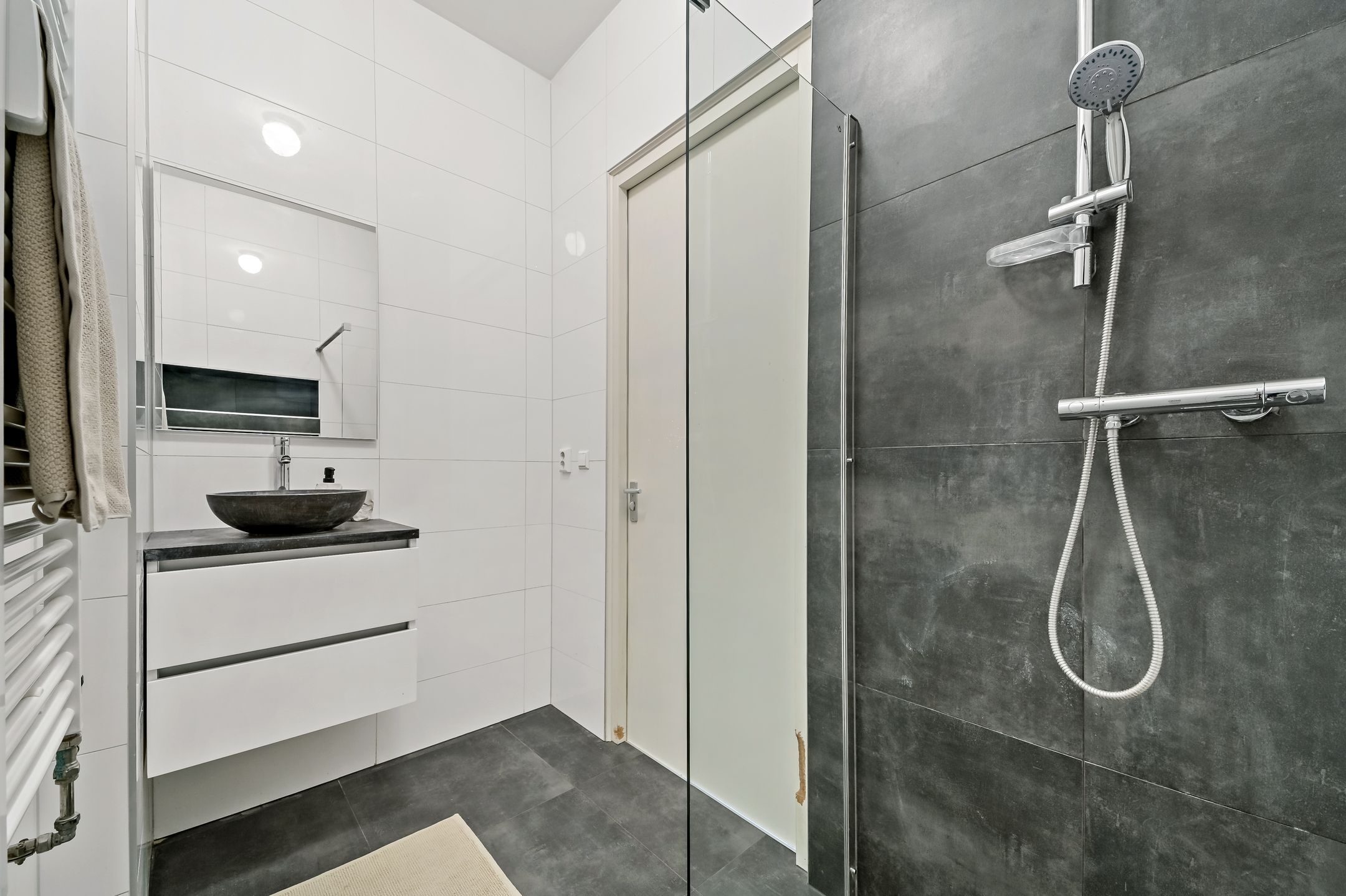 Foto 12 van Leyweg 525-Q