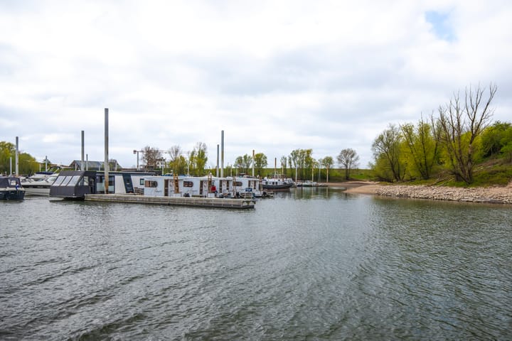 Foto 11 van Zwarteweg 2