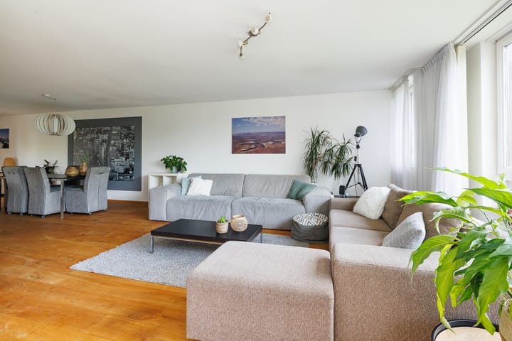 Foto 12 van James Stewartstraat 72