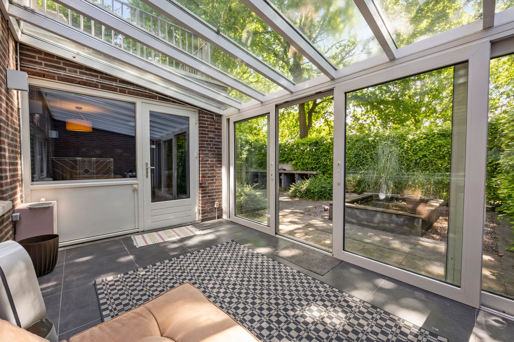 Photo 3 of Schelling 20