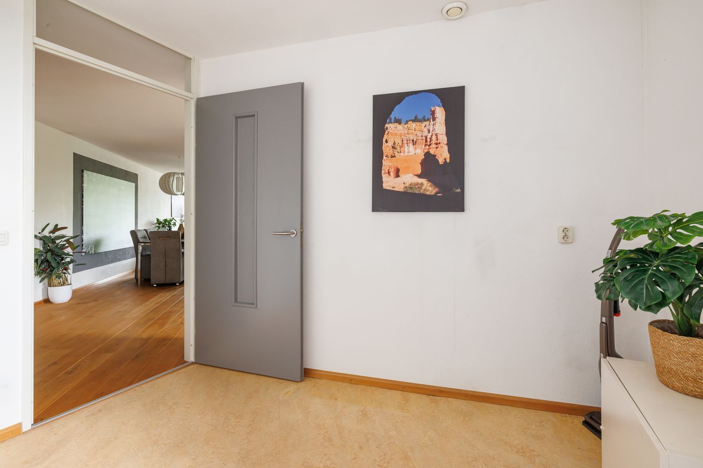 Foto 29 van James Stewartstraat 72