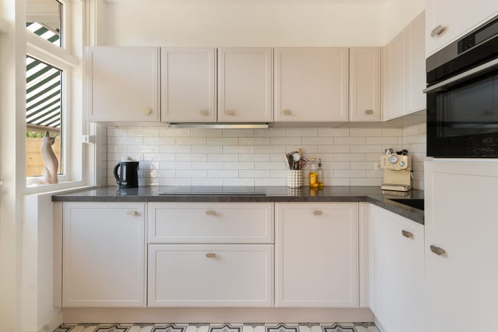 Foto 3 van Van Baerlestraat 36