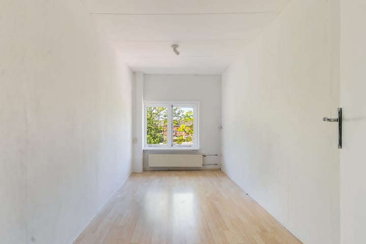 Foto 26 van Van Baerlestraat 36