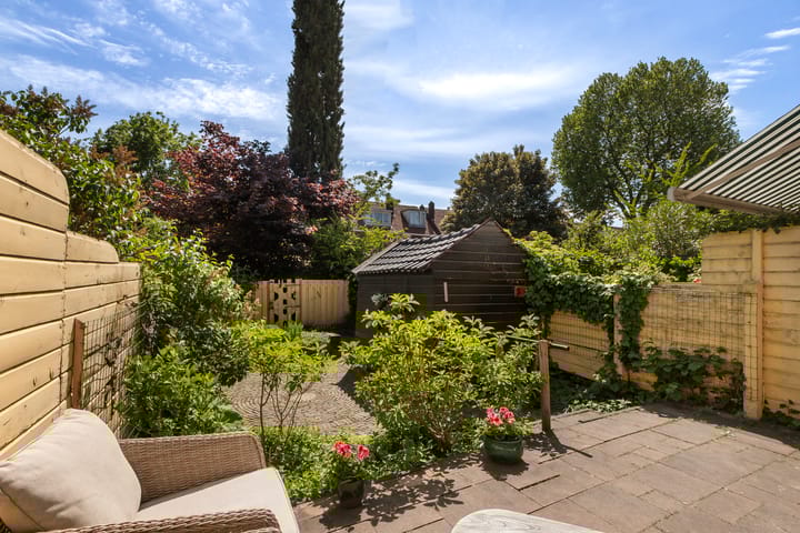 Foto 30 van Van Baerlestraat 36