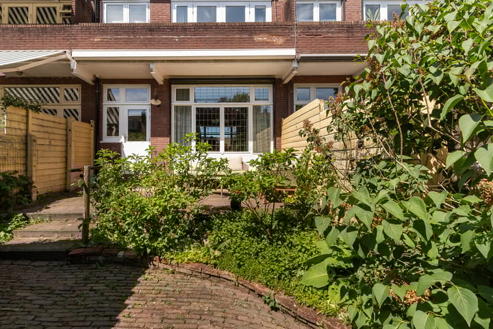 Foto 34 van Van Baerlestraat 36