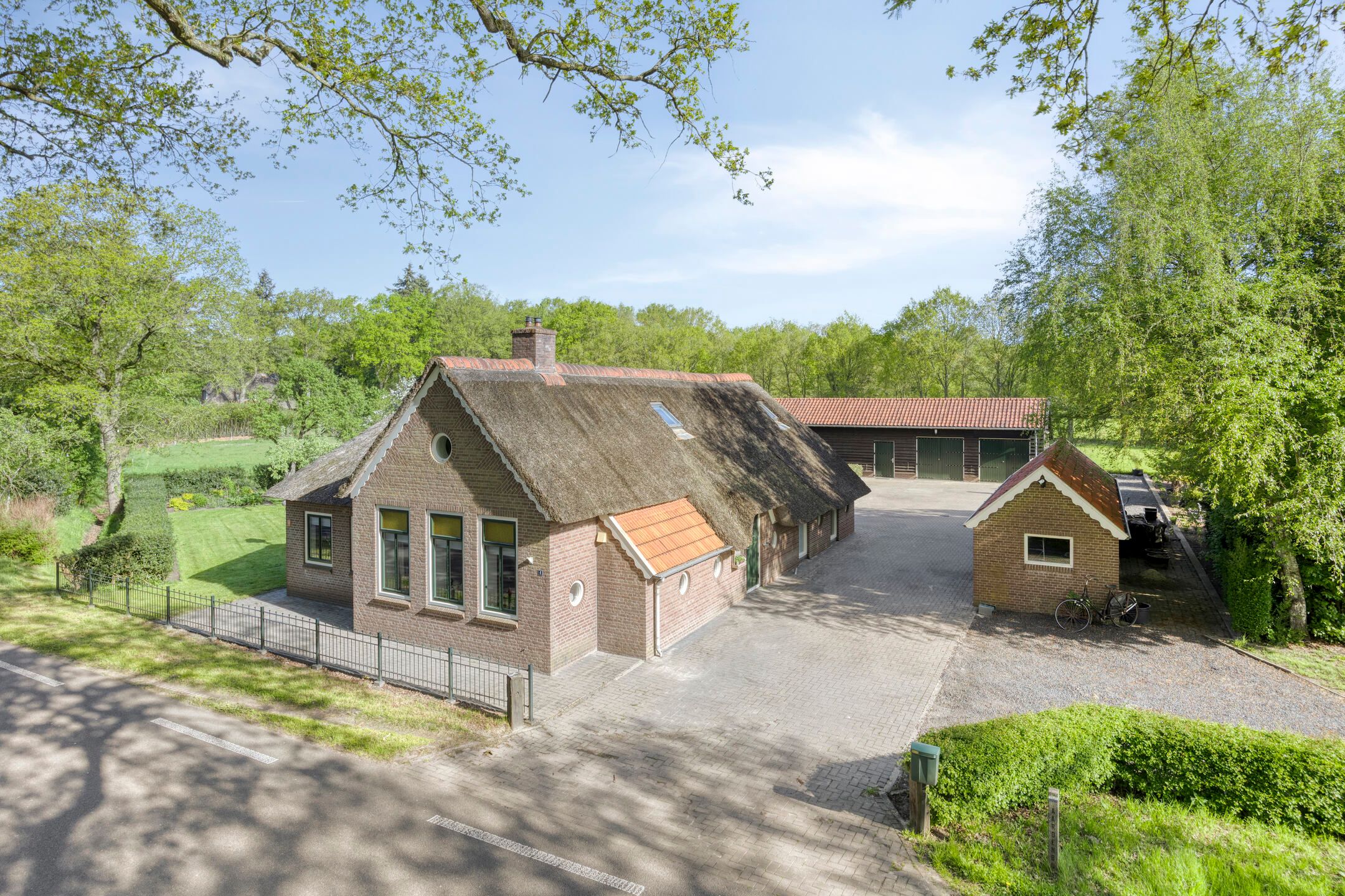 Foto 3 van Ten Darperweg 4