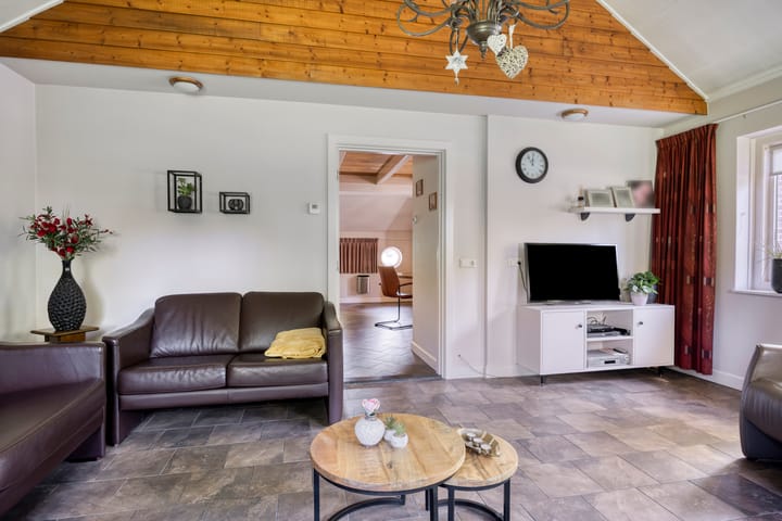 Photo 8 of Ten Darperweg 4