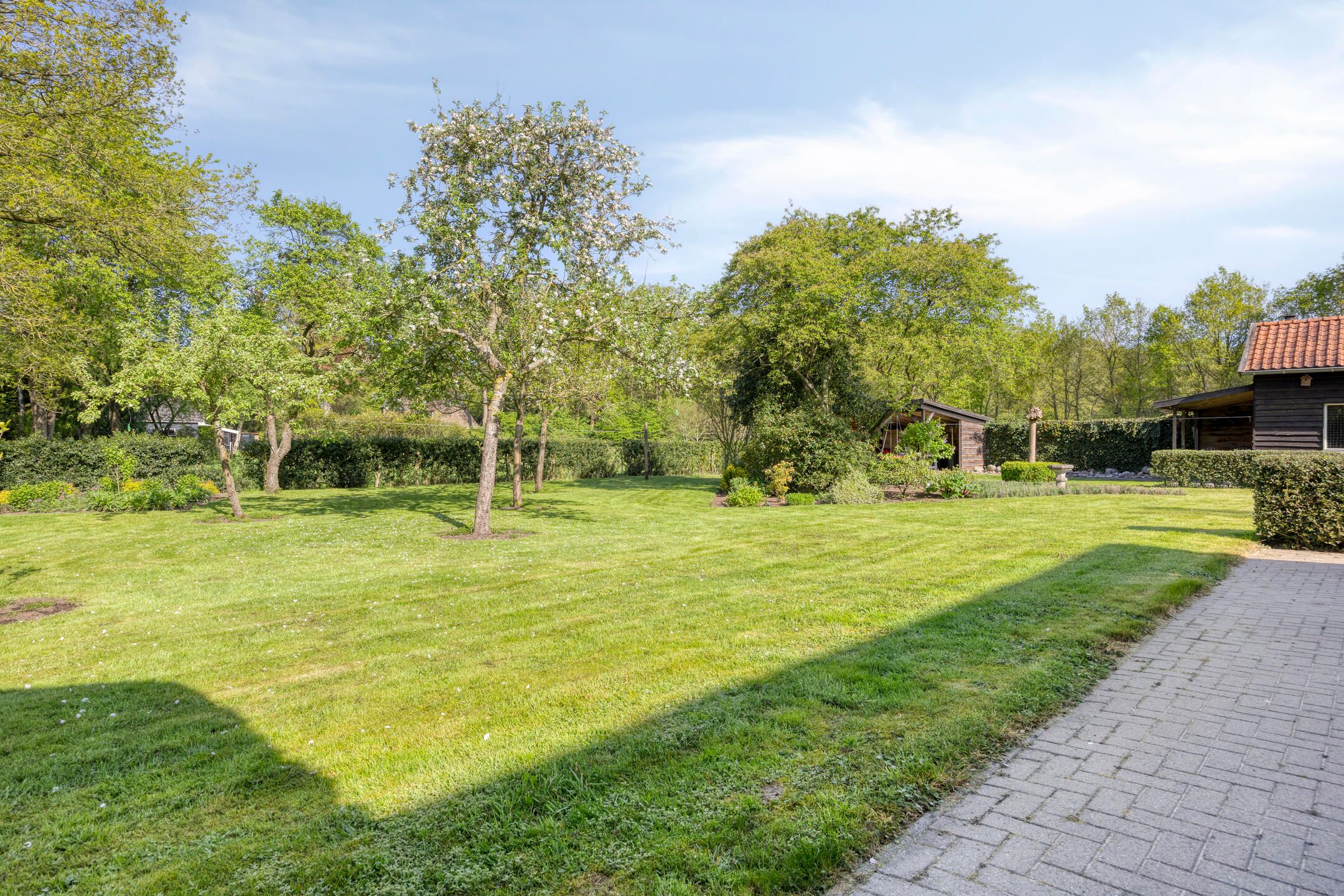 Foto 42 van Ten Darperweg 4