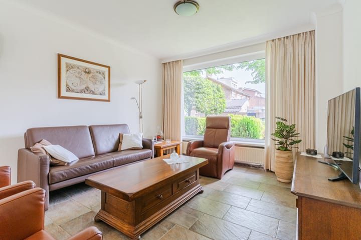 Foto 10 van Frederik Hendrikstraat 44