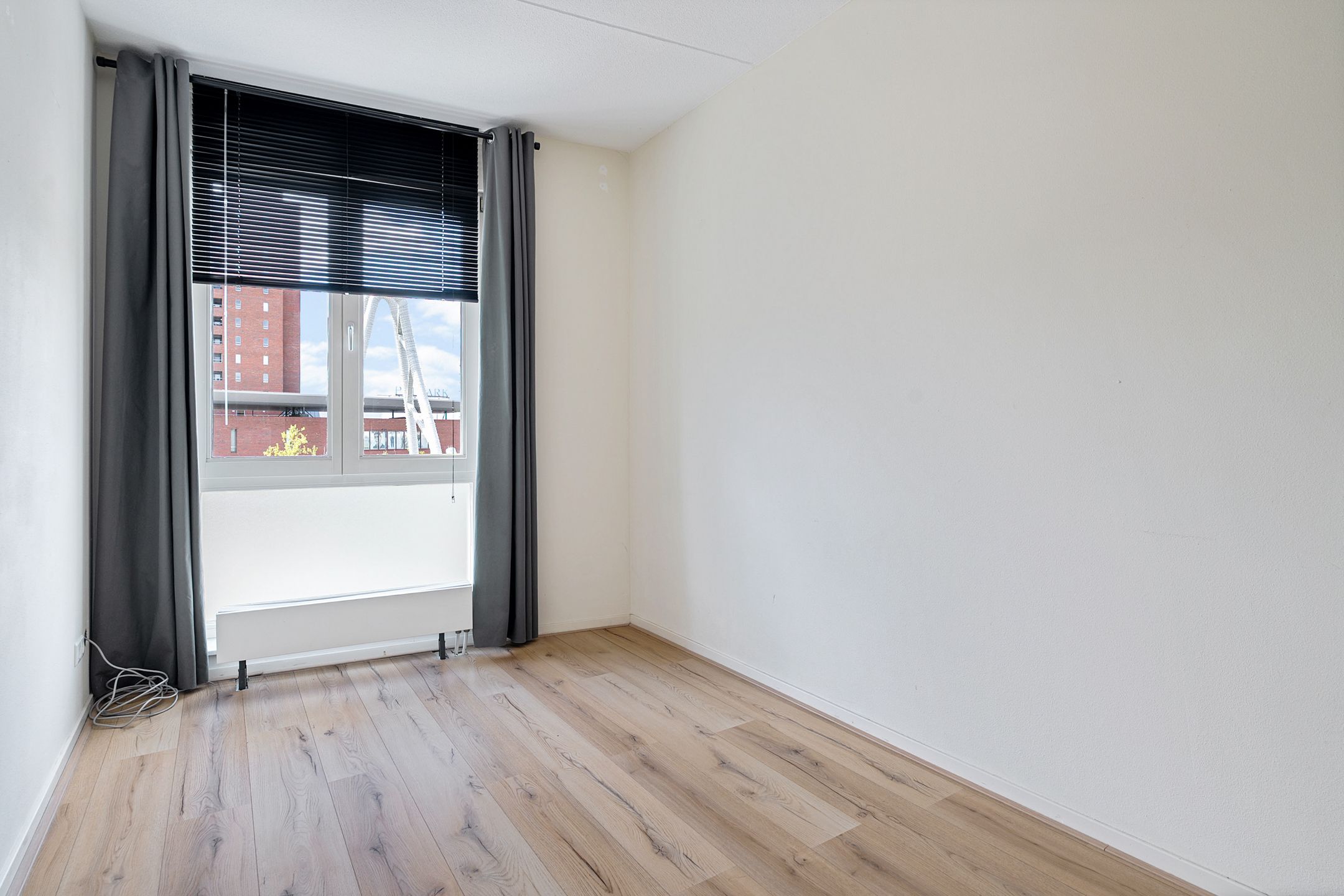 Foto 15 van H.J. van Heekplein 58-21